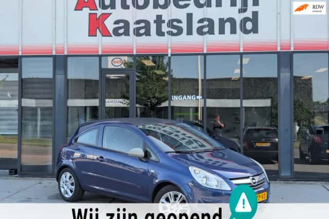 Opel Corsa (2006) thumbnail 2