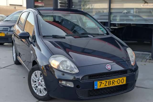 Fiat Punto (2014) thumbnail 4