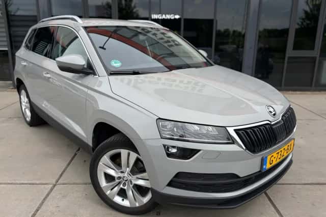 Škoda Karoq (2018) thumbnail 3