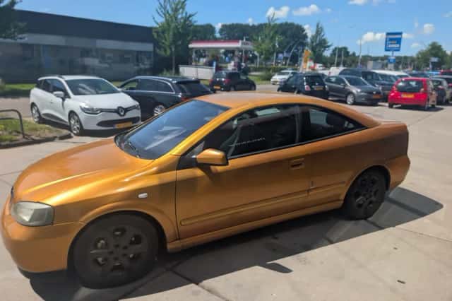 Opel Astra (2002) thumbnail 5