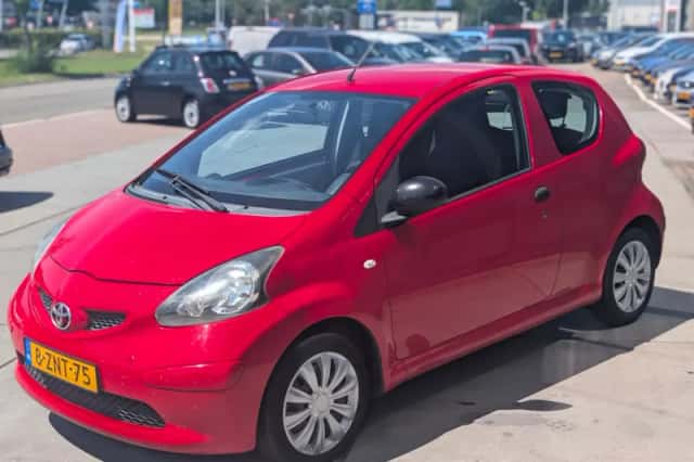 Toyota Aygo (2007) thumbnail 4