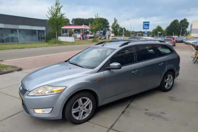 Ford Mondeo (2008) thumbnail 3