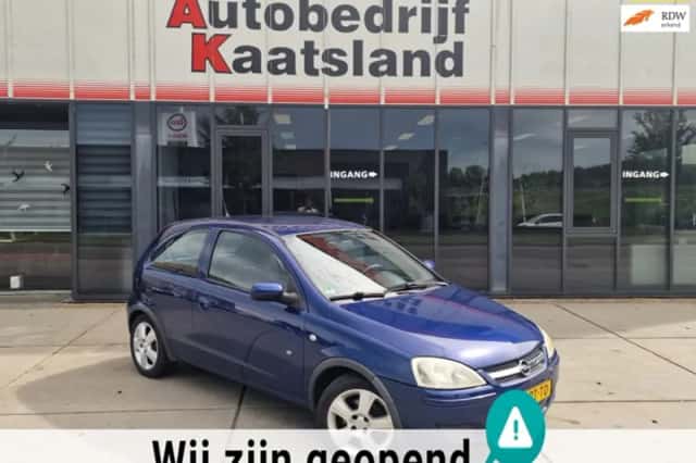 Opel Corsa (2004) thumbnail 1