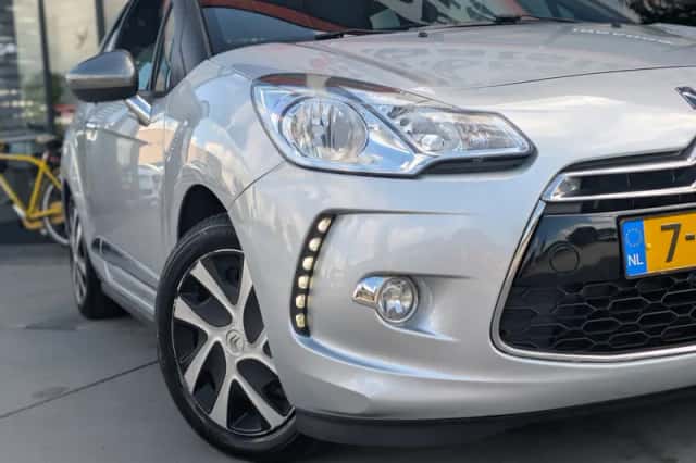 Citroën DS3 (2013) thumbnail 4