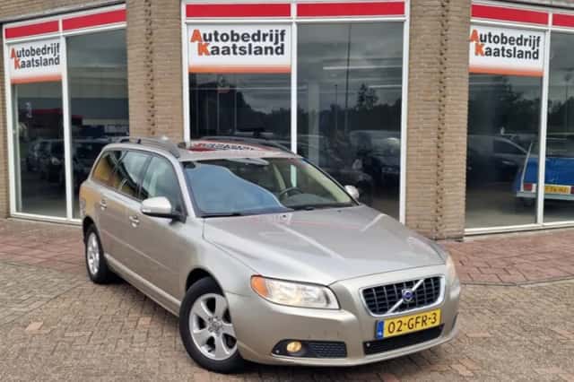 Volvo V70 (2008) thumbnail 1