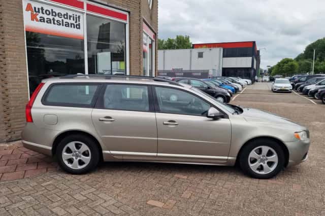 Volvo V70 (2008) thumbnail 6