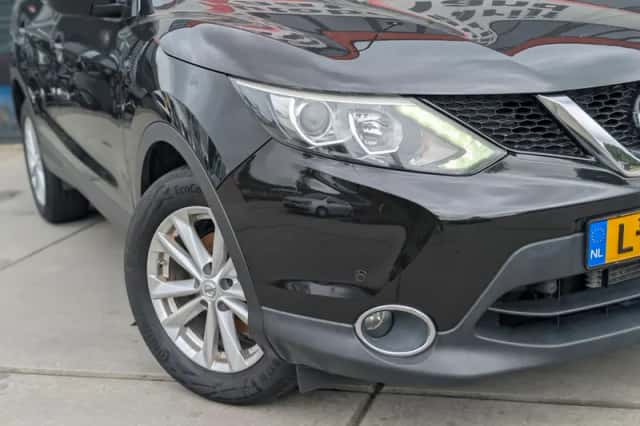 Nissan Qashqai (2014) thumbnail 3