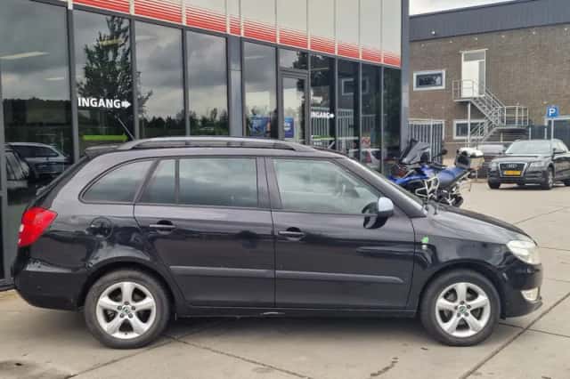 Škoda Fabia (2012) thumbnail 6