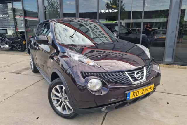 Nissan Juke (2014) thumbnail 3