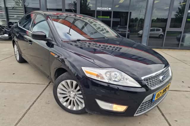 Ford Mondeo (2009) thumbnail 3