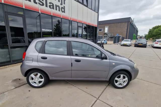 Chevrolet Kalos (2008) thumbnail 6