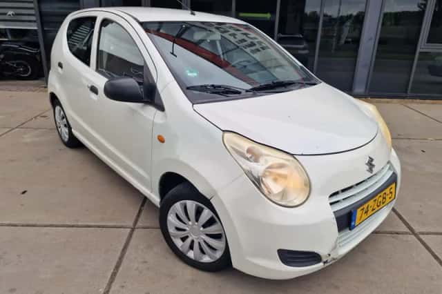 Suzuki Alto (2012) thumbnail 3