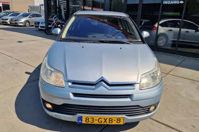 Citroën C4 (2008) thumbnail 6