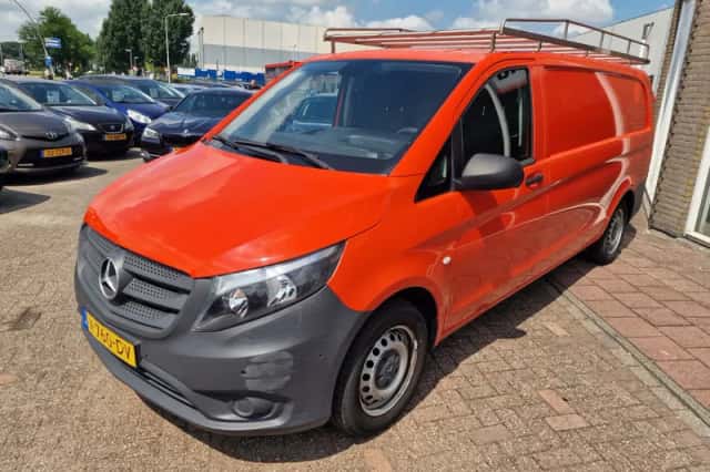 Mercedes-Benz Vito (2017) thumbnail 5