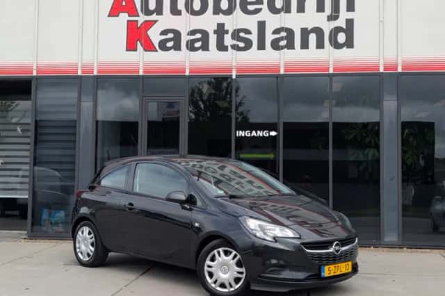 Opel Corsa (2015) thumbnail 2
