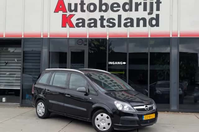 Opel Zafira (2005) thumbnail 1
