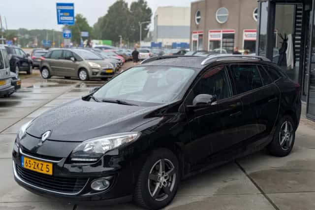 Renault Mégane (2012) thumbnail 4