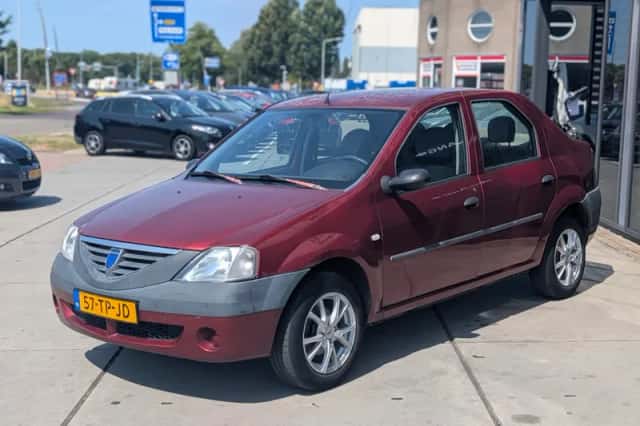 Dacia Logan (2007) thumbnail 3