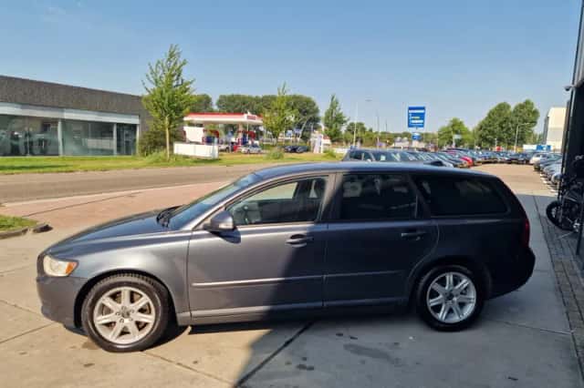 Volvo V50 (2010) thumbnail 6