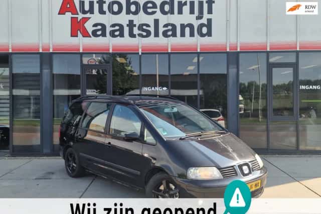 SEAT Alhambra (2002) thumbnail 2