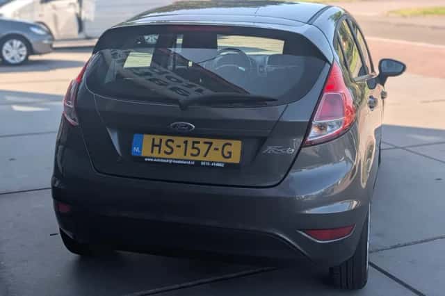 Ford Fiesta (2015) thumbnail 6