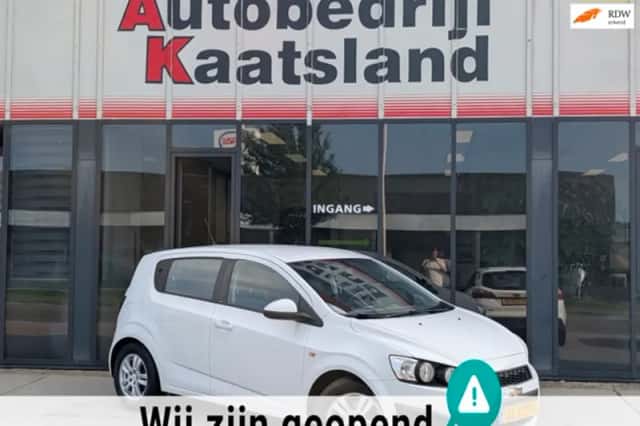 Chevrolet Aveo (2012) thumbnail 1