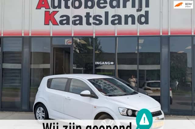 Chevrolet Aveo (2012) thumbnail 2