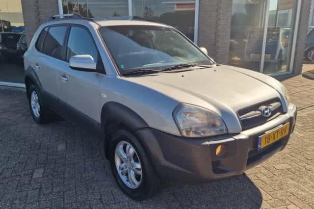 Hyundai Tucson (2007) thumbnail 6