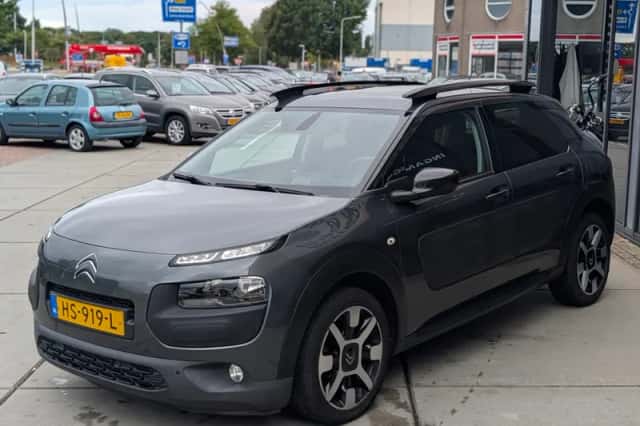 Citroën C4 Cactus (2015) thumbnail 4