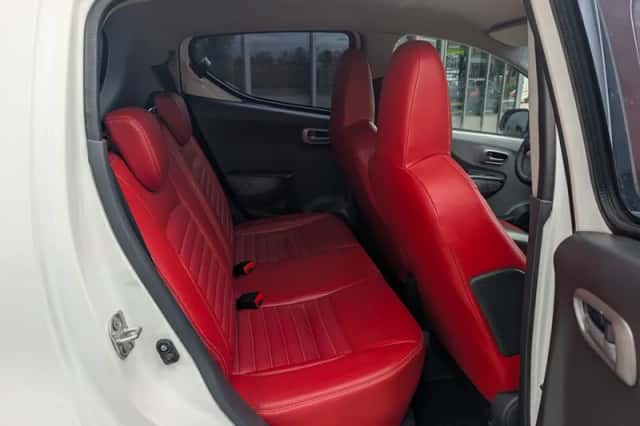 Suzuki Alto (2010) thumbnail 6