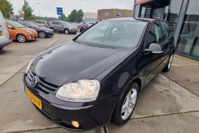 Volkswagen Golf (2008) thumbnail 5