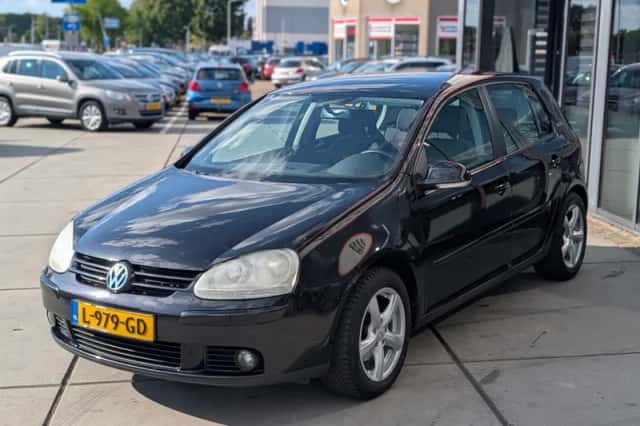 Volkswagen Golf (2006) thumbnail 4