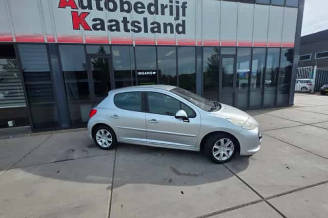 Peugeot 207 (2006) thumbnail 2