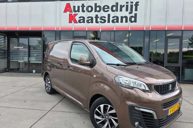 Peugeot Expert (2017) thumbnail 1