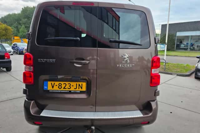 Peugeot Expert (2017) thumbnail 4