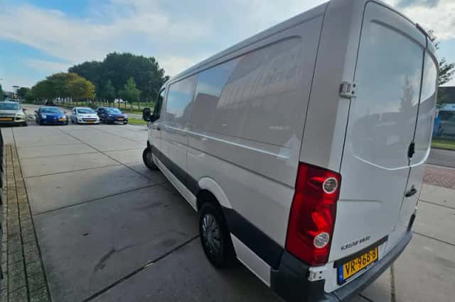 Volkswagen Crafter (2015) thumbnail 5
