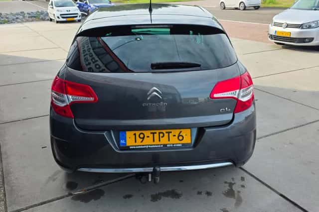 Citroën C4 (2012) thumbnail 6