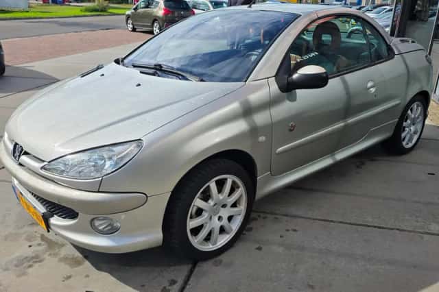 Peugeot 206 (2003) thumbnail 6