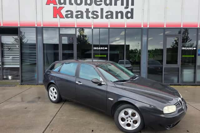 Alfa Romeo 156 Sportwagon (2003) thumbnail 1