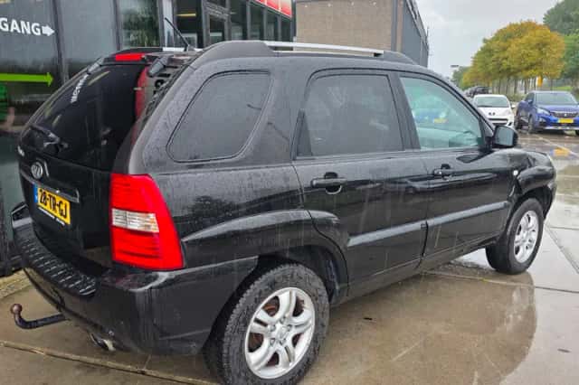 Kia Sportage (2007) thumbnail 5