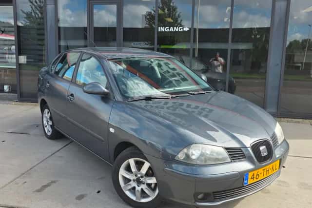 SEAT Cordoba (2006) thumbnail 2