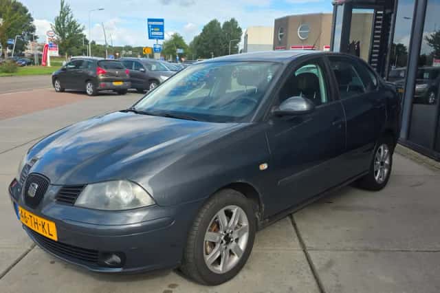 SEAT Cordoba (2006) thumbnail 3