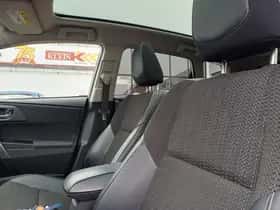 Toyota Auris (2013) thumbnail 35