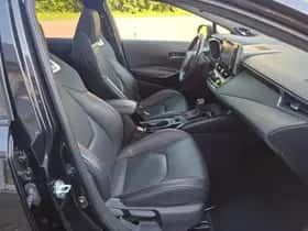 Toyota Corolla thumbnail 6