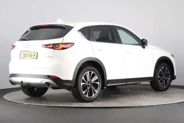 Mazda CX-5 (2022) thumbnail 2