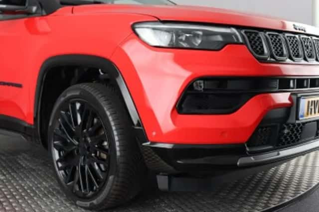 Jeep Compass (2023) thumbnail 5