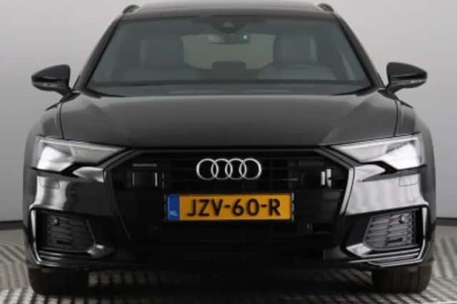 Audi A6 (2022) thumbnail 4