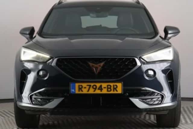 CUPRA Formentor (2022) thumbnail 4