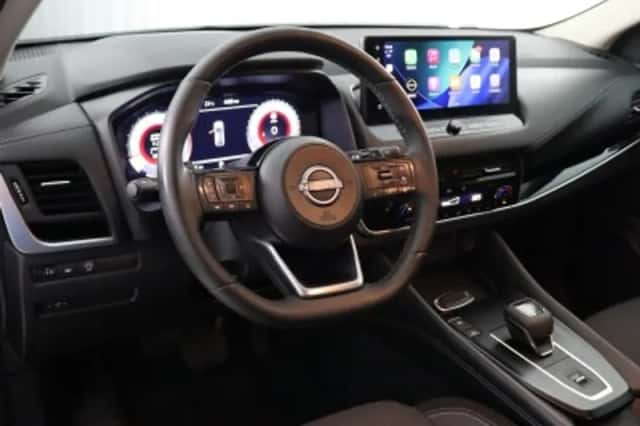 Nissan Qashqai (2023) thumbnail 3