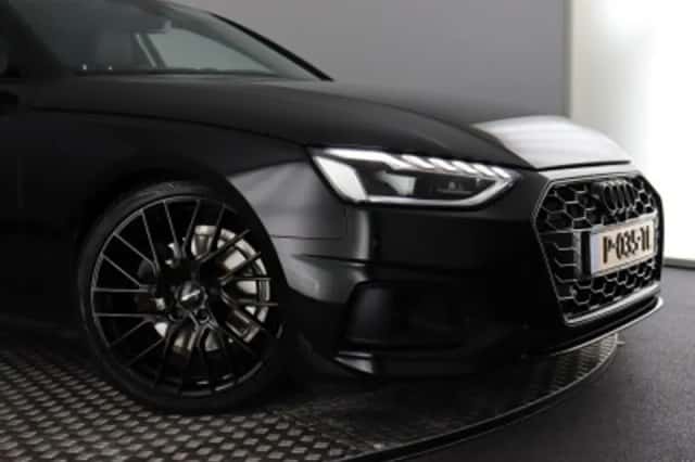 Audi A4 (2022) thumbnail 5